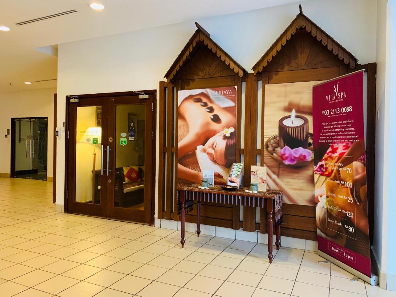 Queens Service Suites At Times Square Kl Kuala Lumpur Dış mekan fotoğraf